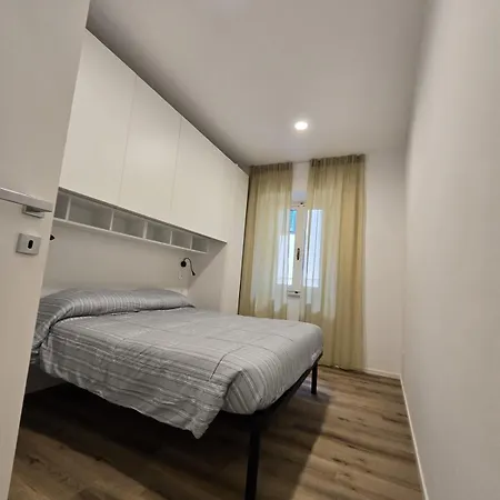 Lovely Corner 2 Apartment